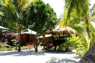 Bangunan Tamaraw Beach Resort