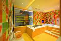 Kamar Tidur Eighth Platform Motel