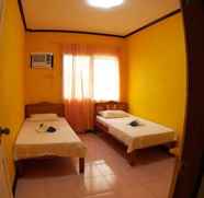 Kamar Tidur 2 Hanbees Garden Pension House