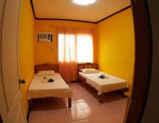 Kamar Tidur 2 Hanbees Garden Pension House