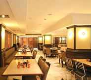 Restoran 5 The Bhimas Residency Hotels Pvt Ltd