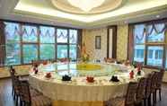 ร้านอาหาร 2 Qingdao Lilac Hotel