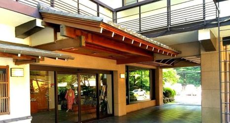 ภายนอกอาคาร 2 Ryokan Senkei