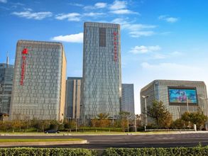 外部的 4 Xinhua Media GDH International Hotel