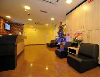 Lobi 2 U Design Hotel