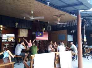 Bar, Cafe and Lounge 4 Agosto Taman Negara Hostel
