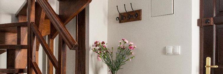 Lobby LEO APARTMENTS OLD TOWN RESIDENCE