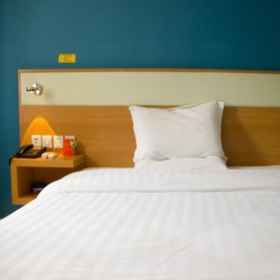 7 Days Inn Guangzhou Luogang Yonghe Development Zo 1, โรงแรม & ที่พัก Luogang Science City Transfer Station