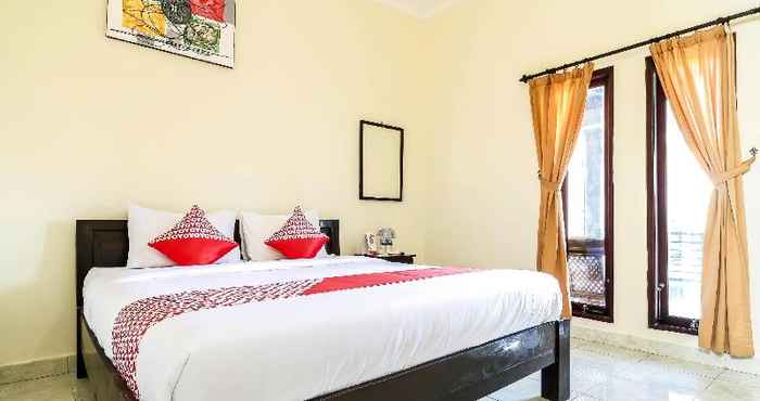 Bedroom Asri House Home Stay Kuta