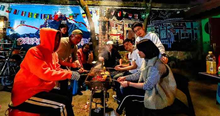 Bar, Kafe, dan Lounge Chengdu Dreams Travel Youth Hostel