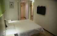 Bedroom 6 7 Days Inn Xiamen Lotus Square Branch