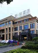 EXTERIOR_BUILDING James Joyces Coffetel Xi An West Chang An Street U