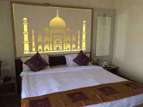 Kamar Tidur 4 Dwivedi Hotels Sri Omkar Palace