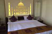 Kamar Tidur Dwivedi Hotels Sri Omkar Palace