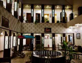 Sảnh chờ 2 Dwivedi Hotels Sri Omkar Palace
