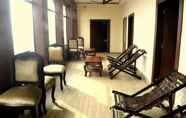 Lobi 2 Dwivedi Hotels Sri Omkar Palace