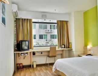 Kamar Tidur 2 7 Days INN Shenzhen Longhua