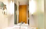 In-room Bathroom 3 Ji Hotel Xi An Fengcheng 2Nd Road