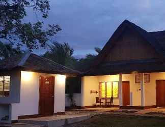 Bangunan 2 Divers Lodge