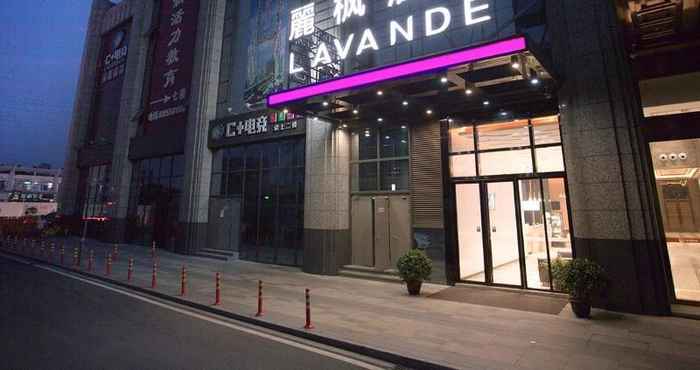 Bangunan LAVANDE HOTELS NANCHANG HONGDU MIDDLE AVENUE PROVI