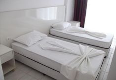 寝室 4 Bin Billa Hotel