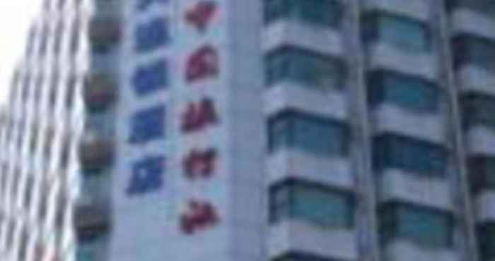 Bangunan 7 Days Inn Shenzhen Luohu World Trade Center Branc