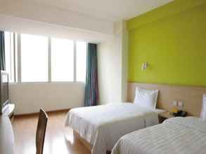 Bilik Tidur 4 7 DAYS INN SHENZHEN SHANG MEILIN BRANCH