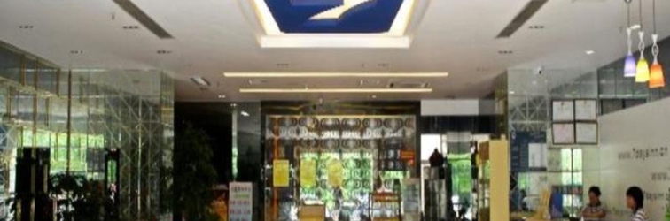 Lobi 7 DAYS INN SHENZHEN LONGHUA QINGHU SUBWAY BRANCH