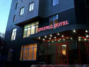 Exterior 4 Springs Hotel