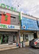 null LSH Hotel