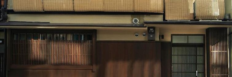 Exterior AOI KYOTO STAY TRADITIONAL TOWNHOUSE