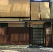 Luar Bangunan 5 AOI KYOTO STAY TRADITIONAL TOWNHOUSE