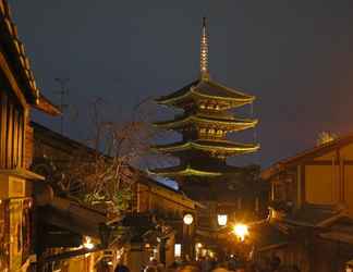 Exterior 2 Kyoto Inn Higashiyama