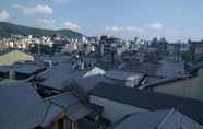 Nearby View and Attractions 2 Ethnography Gion Shinmonzen