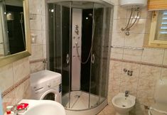 In-room Bathroom 3 Apartments Niksa Split