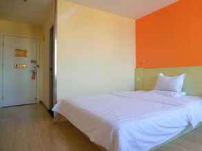 Bedroom 4 7 Days Inn Yantai Ludong University Branch