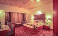 Bedroom 6 Golden Tulip Manali Hotel