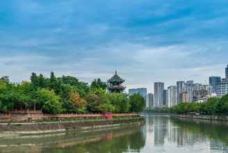 Nearby View and Attractions 4 Xana Lite Chengdu Chunxi Road Yanshikou Branch