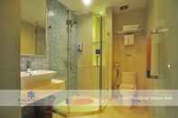 Toilet Kamar D North Star Hotel Spa