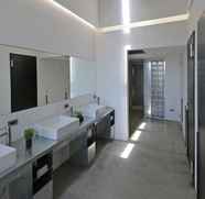 Toilet Kamar 2 Hii HUB