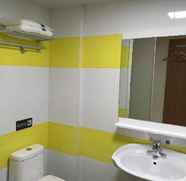 In-room Bathroom 5 7 Days Inn Changsha Furong North Road Wanke City B