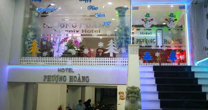 Bên ngoài Phuong Hoang Hotel