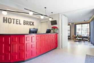 Lobi 4 Brick Barcelona