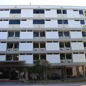 Federal Hotel 1, Hotel Alwi Mosque
