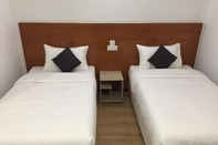 Bedroom Amanjaya Hotel
