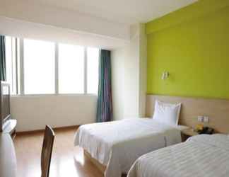 Kamar Tidur 2 7 Days Inn Guangzhou Shangxiajiu Branch