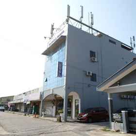 Golden Terminal Lodge   1, Hotel Klinik Jega