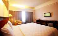 Others 3 Kyriad Bumiminang Hotel Padang