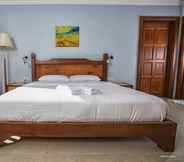 Bedroom 6 Tanjung Inn