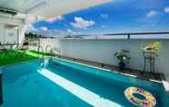 Swimming Pool 4 Ocean View Condominium